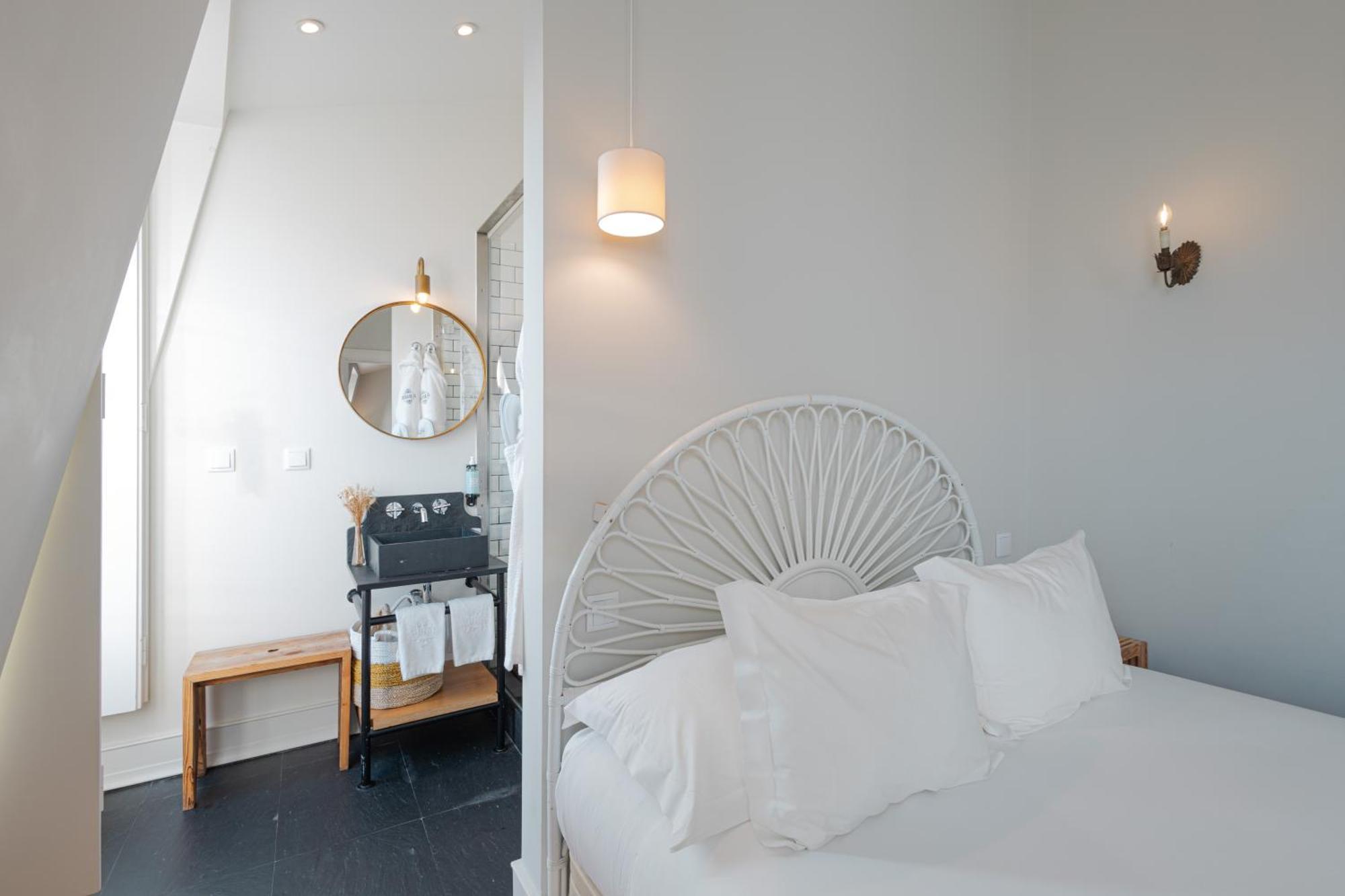 Almaria - Ex Libris Apartments | Chiado Lisbon Bagian luar foto