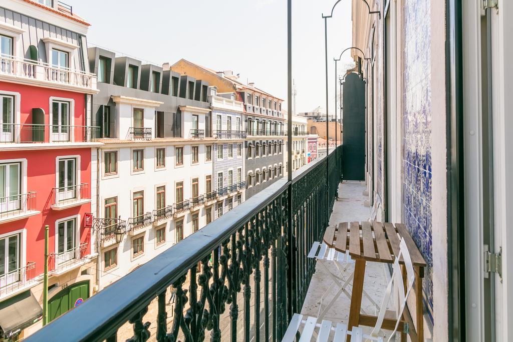 Almaria - Ex Libris Apartments | Chiado Lisbon Bagian luar foto